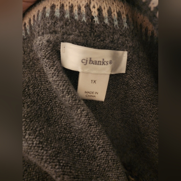 CJ Banks sweater, size 1X, grey with pattern - Picture 3 of 3